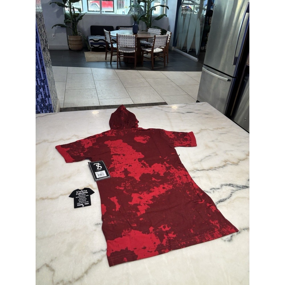 Brand New Size LARGE Red Black Seven Souls Graphic Tshirt W Hoodie Seven Souls L